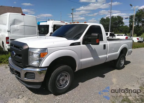 2014 Ford F-250 Xl z USA, uszkodzony, nr VIN 1FTBF2B64EEB63961